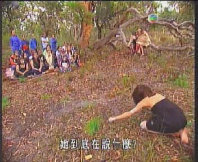 她到底在說什麼？