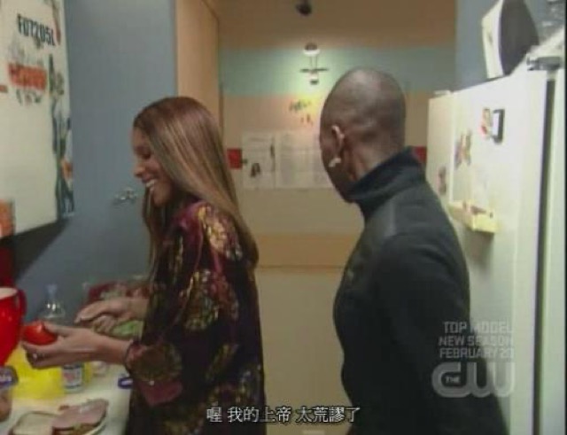 喔　我的上帝　太荒謬了