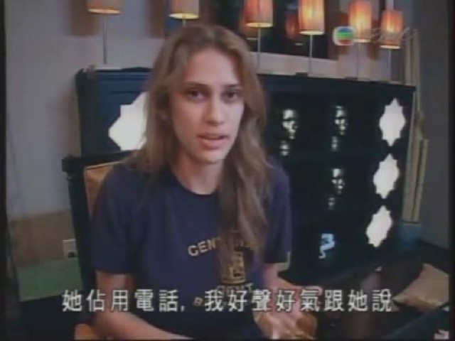 她佔用電話，我好聲好氣跟她說