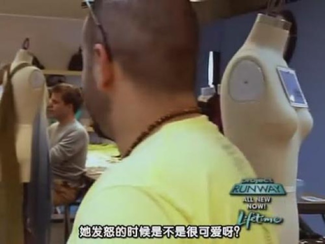 她發怒的時候是不是很可愛呀？