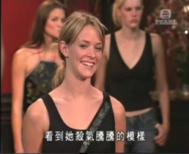 看到她殺氣騰騰的模樣