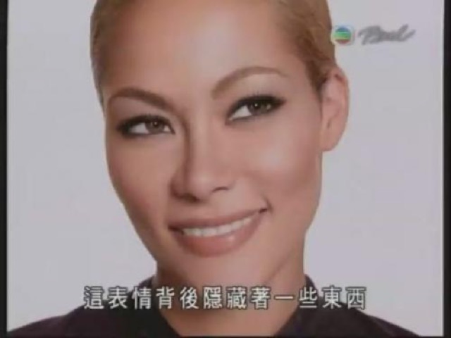 這表情背後隱藏著一些東西