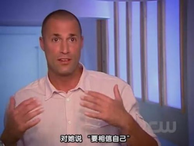 對她說"要相信自己"